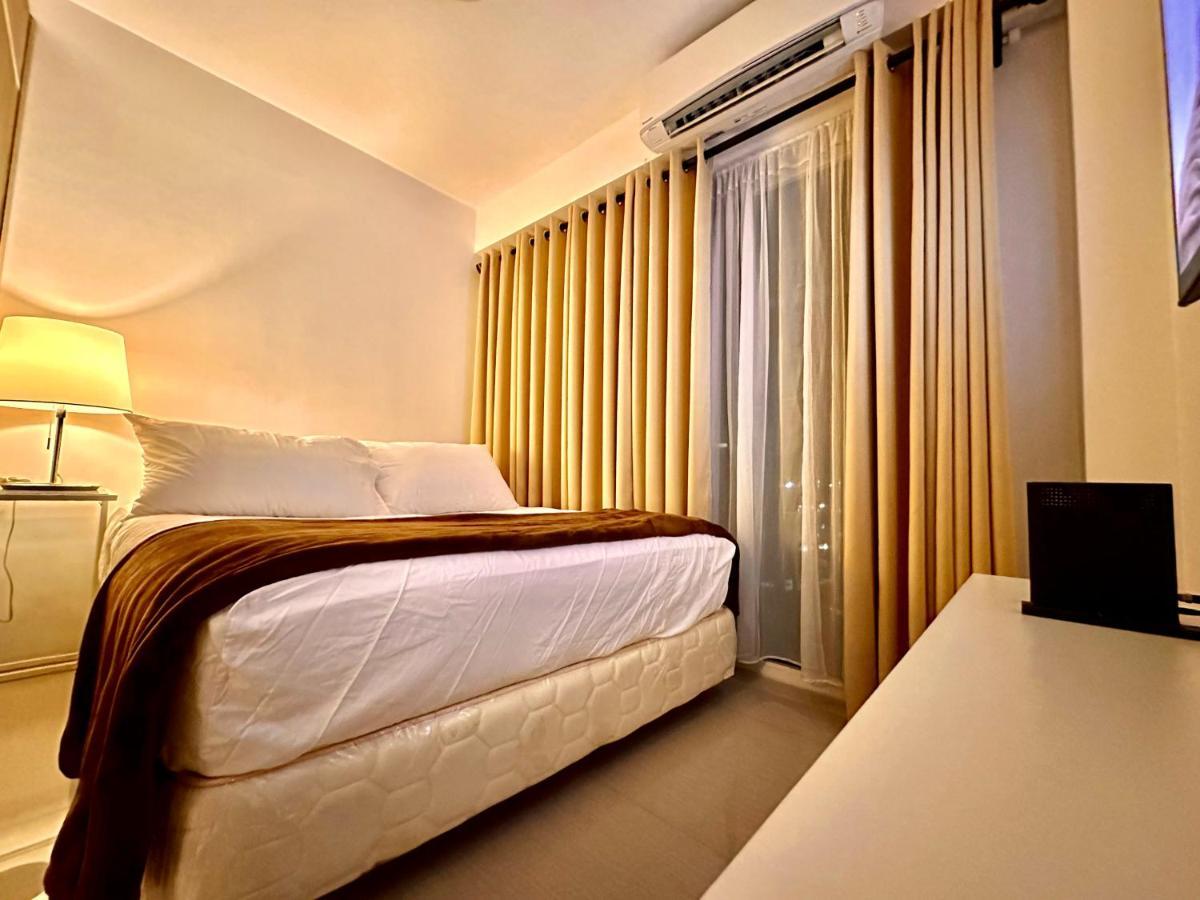 Apartment Luxury Seaside Sunset View At Sm Mall Of With Free Parking Manila