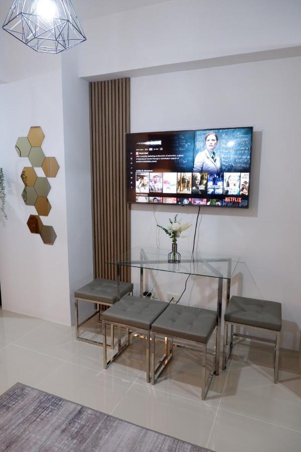 Cozy 1 Bedroom At Jazz Residences Makati *
