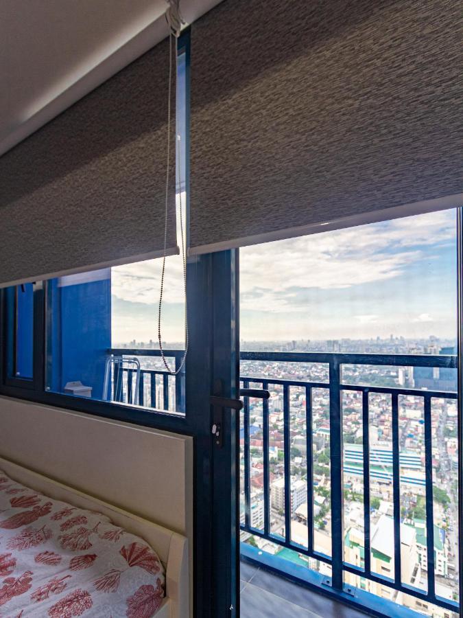 Apartment Deluxe Cozy & Homy In Makati Netflix