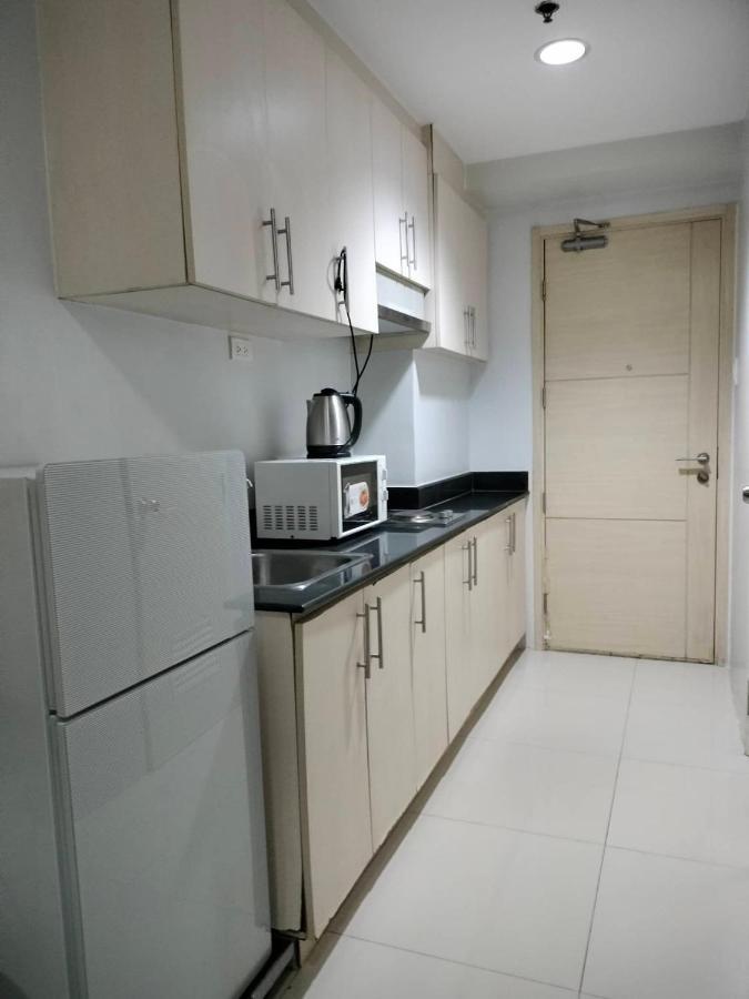Sea 5* Manila