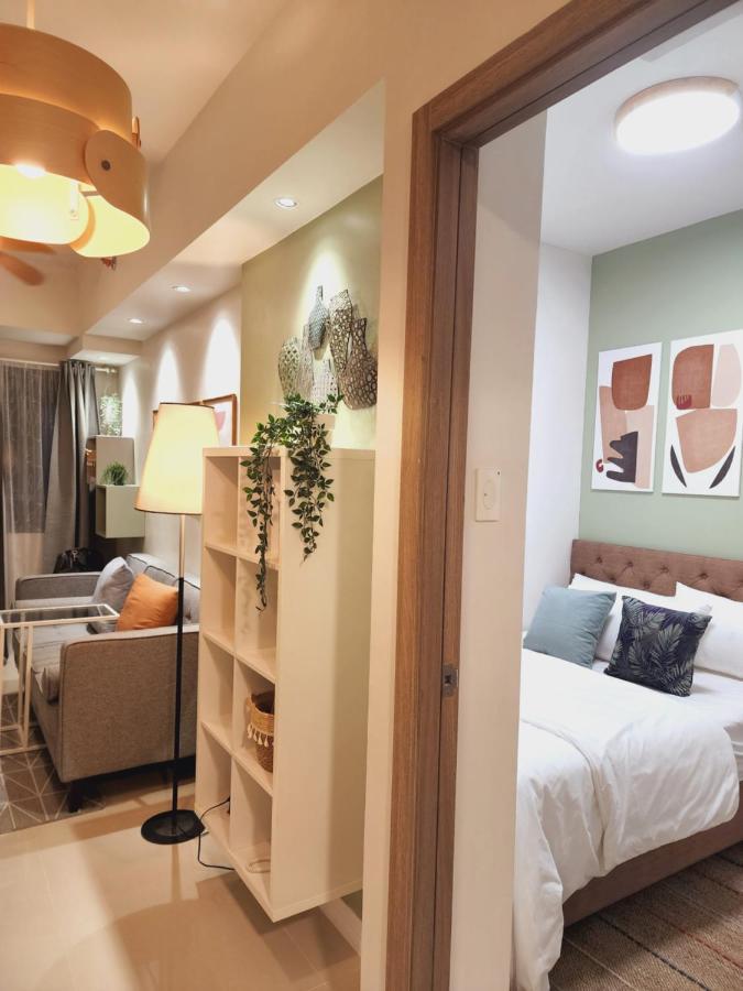 Serene Suites At S Residences Moa Complex Bed & Breakfast Manila