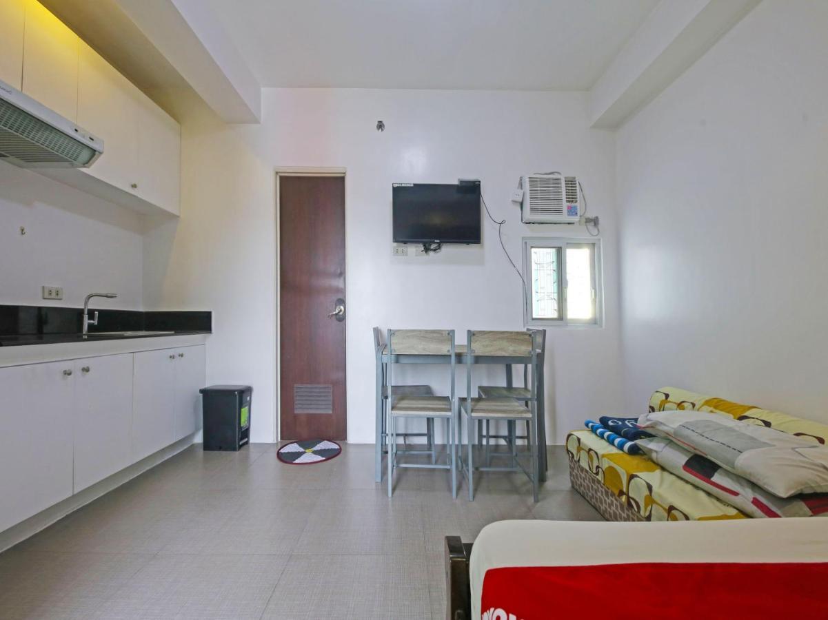 Oyo 904 Bernbon Condominiuim