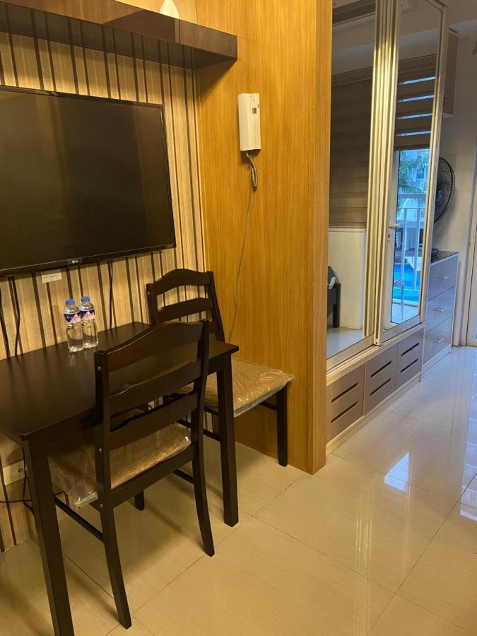 Shell Residences Paul's Place * Manila