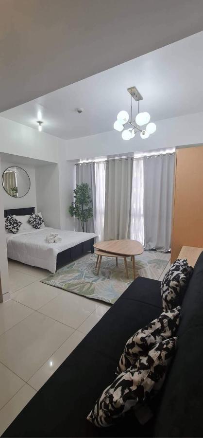 Apartment At Viceroy T4 Florence Way Manila