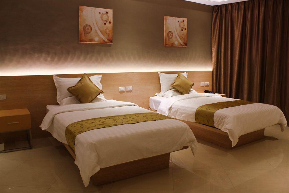 Dela Chambre 3* Manila