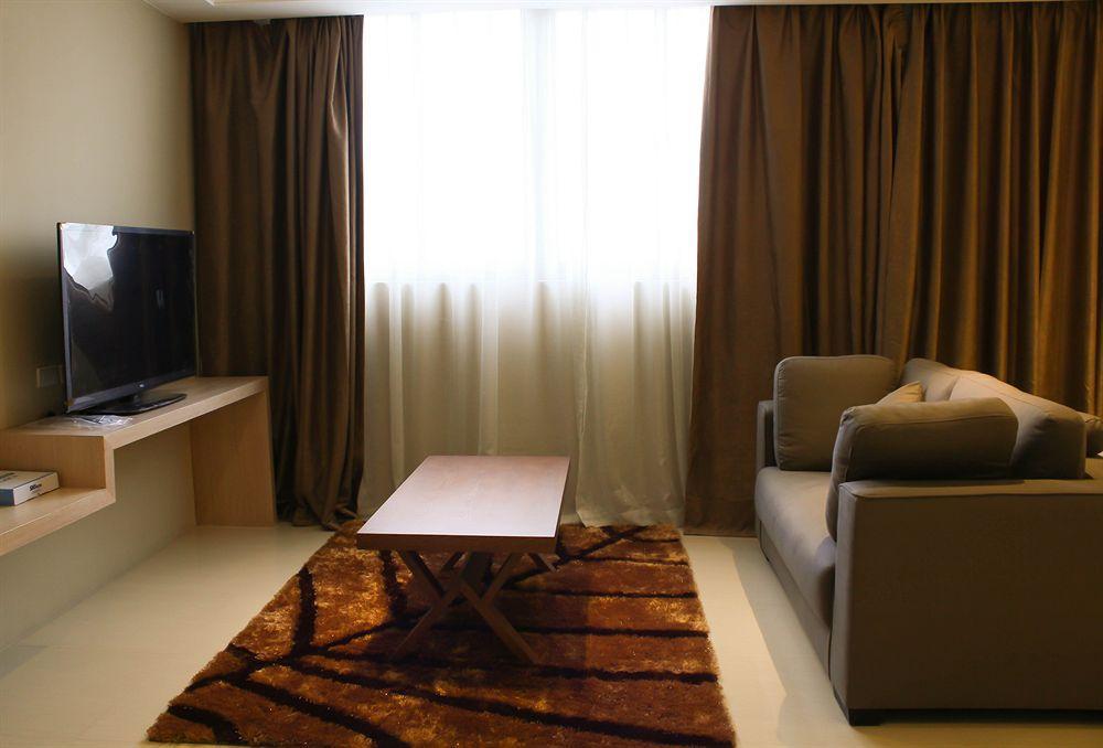 Hotel Dela Chambre