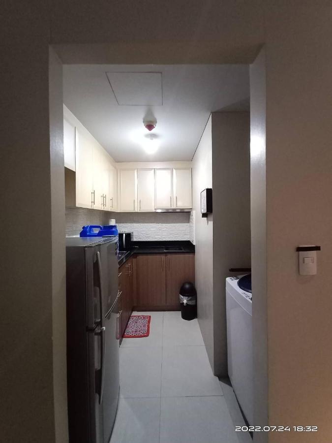 Unit Right Across Naia 3 * Manila