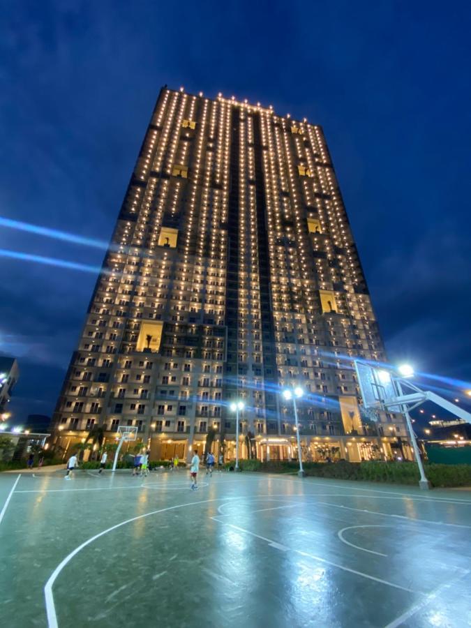 1br Unit At Celandine Near Ayala Cloverleaf Mall Apartment