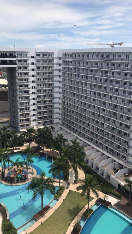 Shell Residences Mall Of - Jona Manila