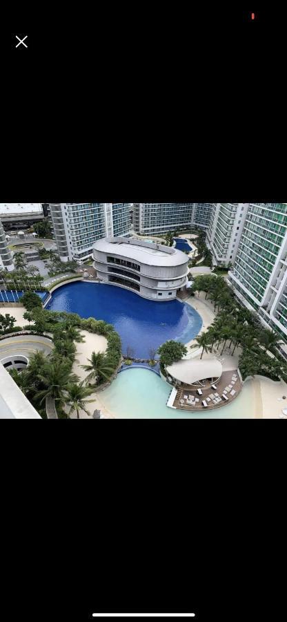 Azure South Urban Near Airport