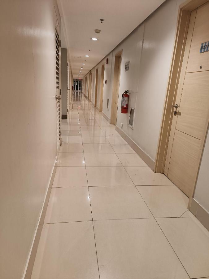 Amigo's Place At Sea Residences * Manila
