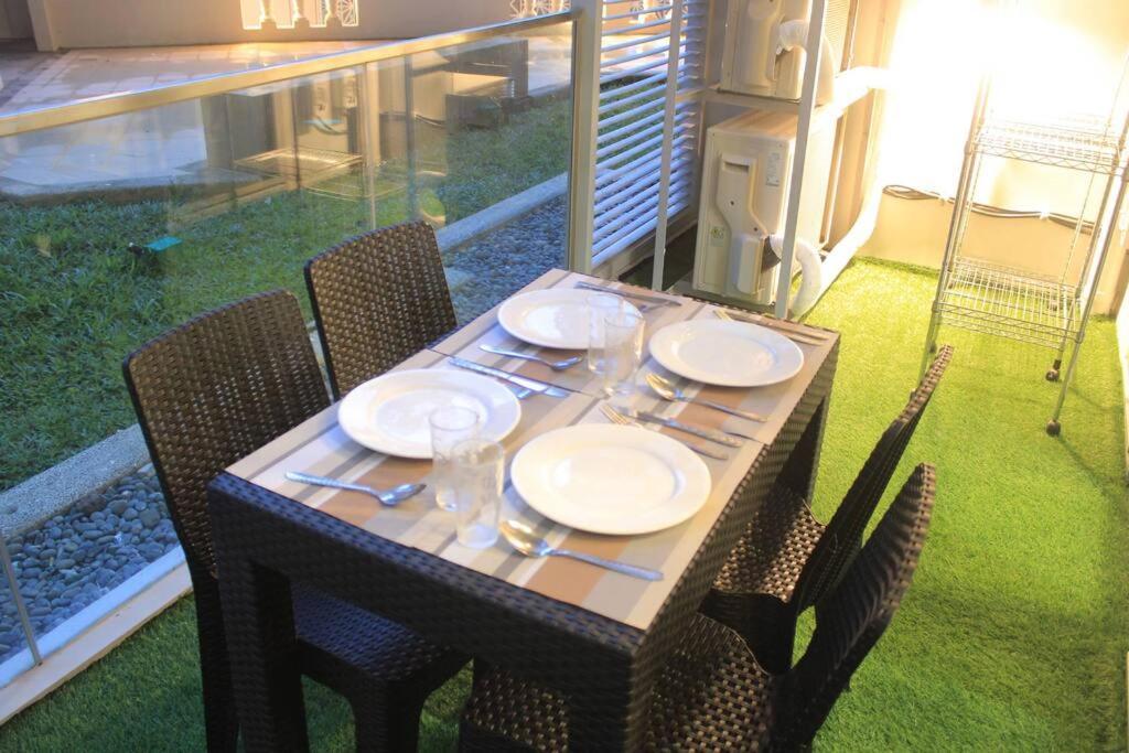 Apartment A2j Luxury 3br Near Uptown Mall Bgc Taguig