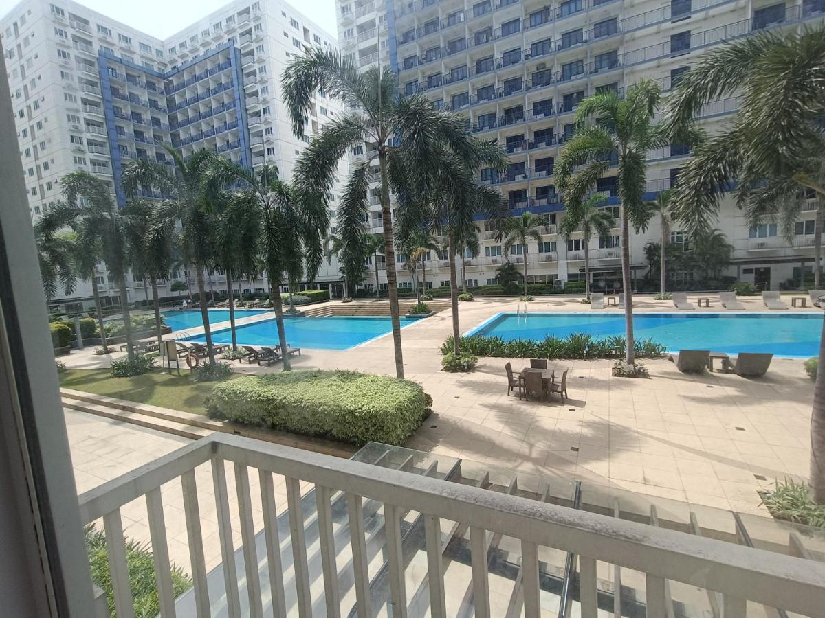 Amigo's Place At Sea Residences
