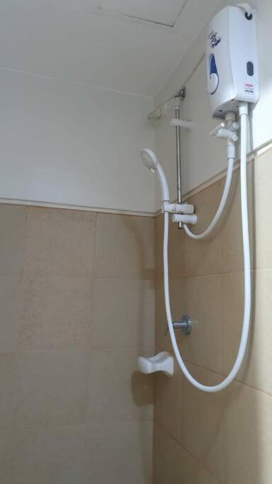 Cherolds Place Lovely 1 Bedroom With Balcony Apartment *