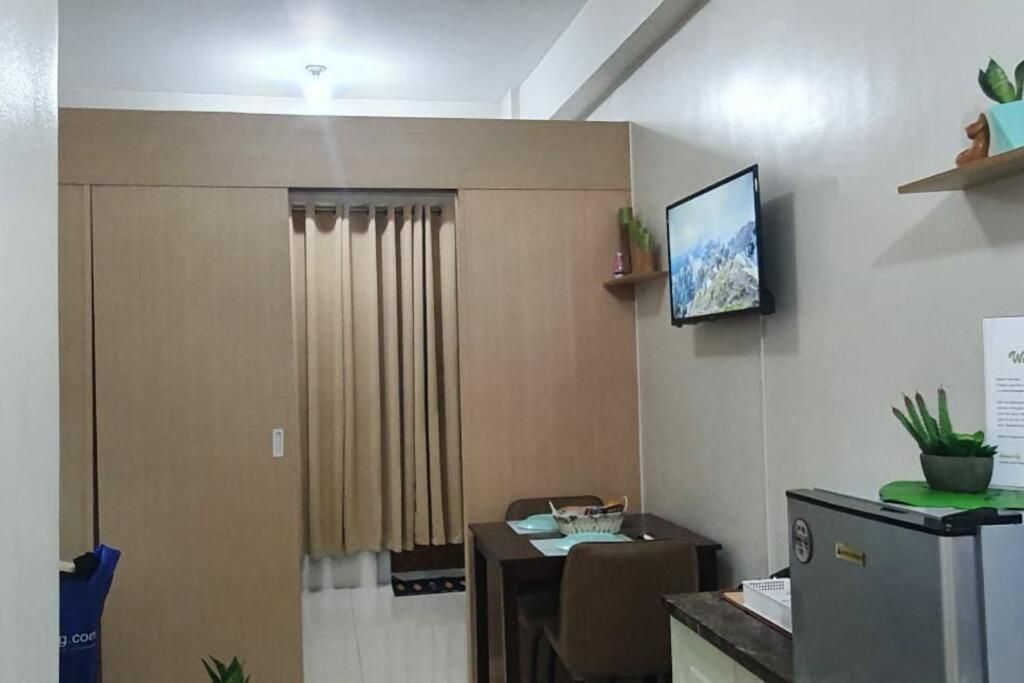 Cherolds Place Lovely 1 Bedroom With Balcony Apartment *