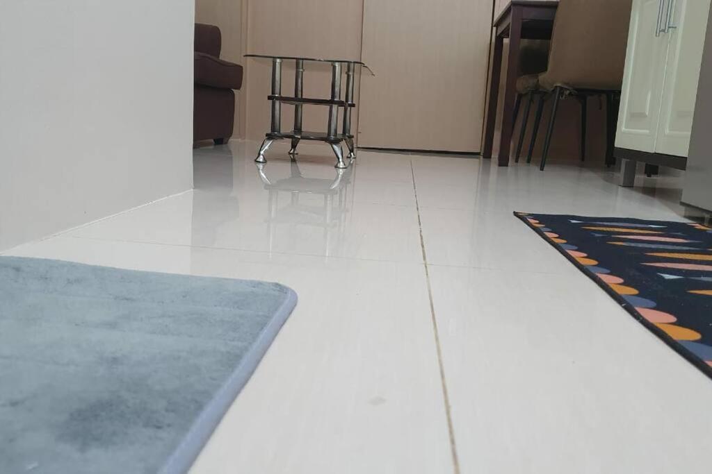Cherolds Place Lovely 1 Bedroom With Balcony Apartment Manila