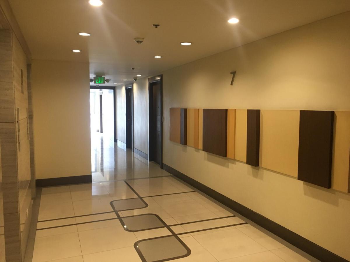 Cozy Near Naia With Wifi, Pool And Balcony Aparthotel *