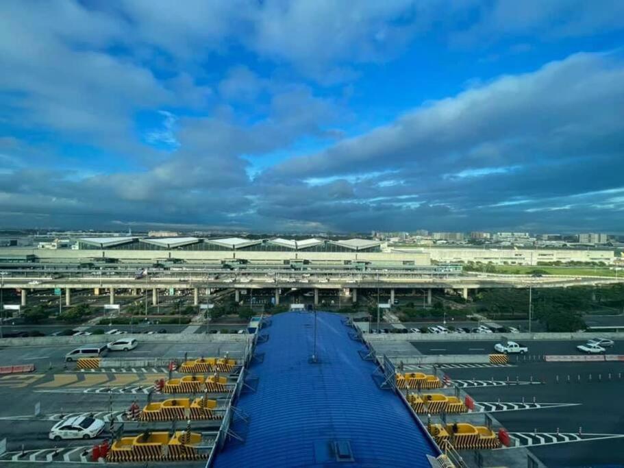 Apartamento Two Palm Tree Infront Naia Terminal 3