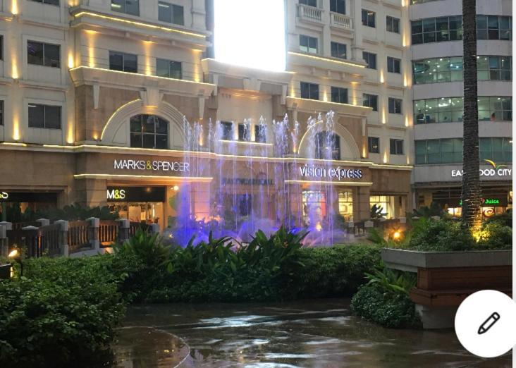 Luxurious 2 Bedroom Family Maid Rm In Eastwood * Manila