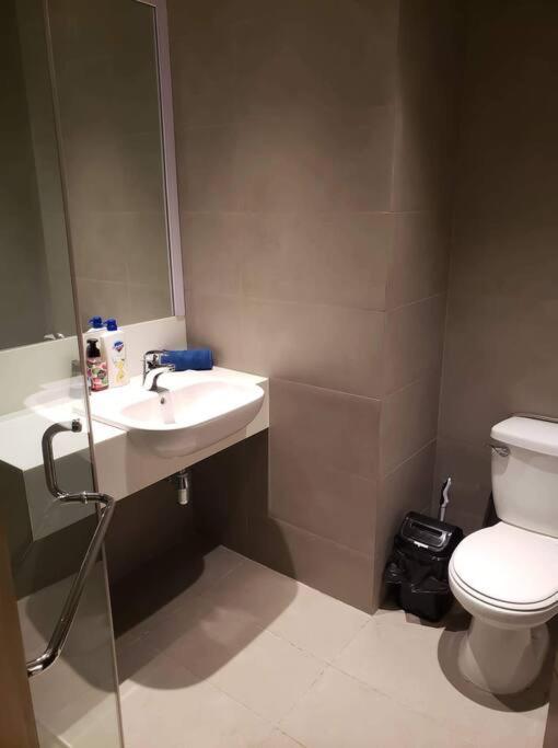 2 Bedroom Executive Under New Management *