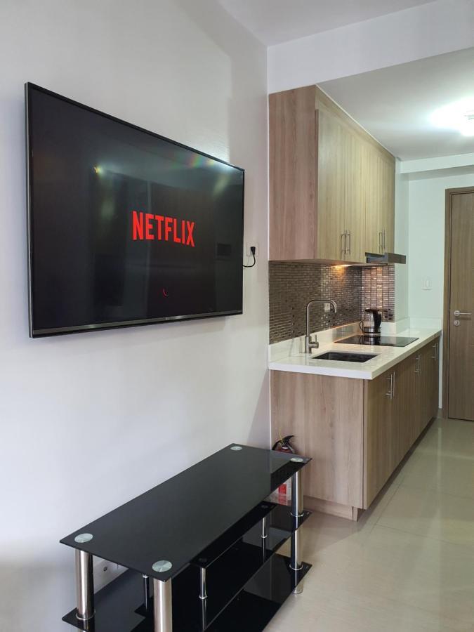 Shore 2 Residences Apartment *