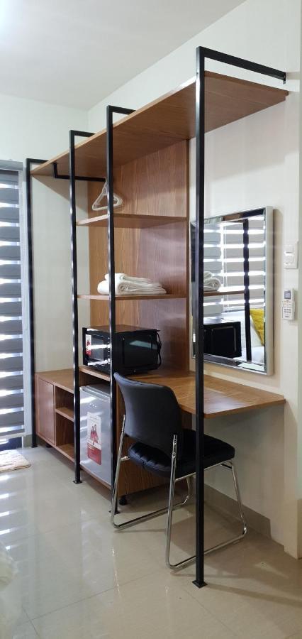 Shore 2 Residences Apartment *