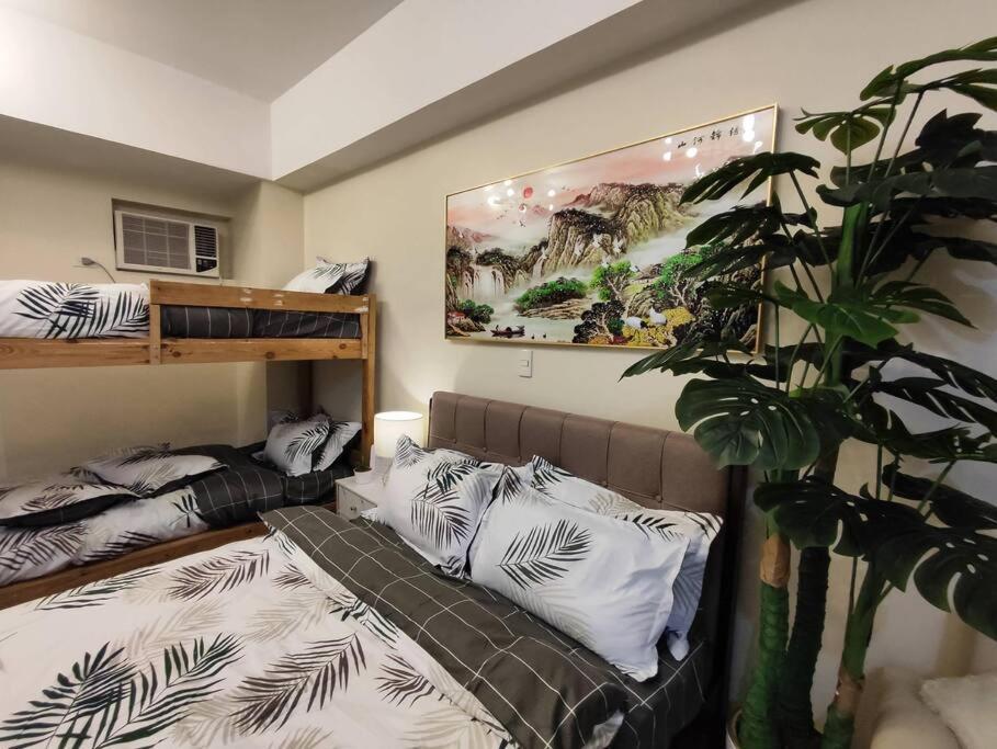 A2j Luxury Near Venice Mall Bgc Taguig Apartment *