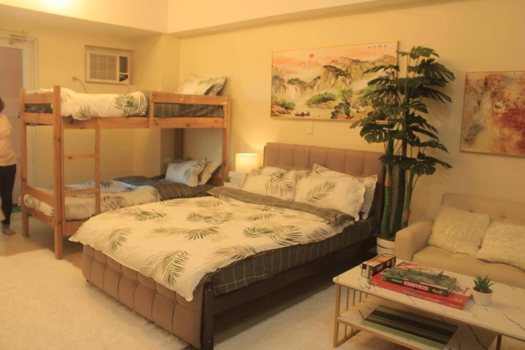 Apartment A2j Luxury Near Venice Mall Bgc Taguig *