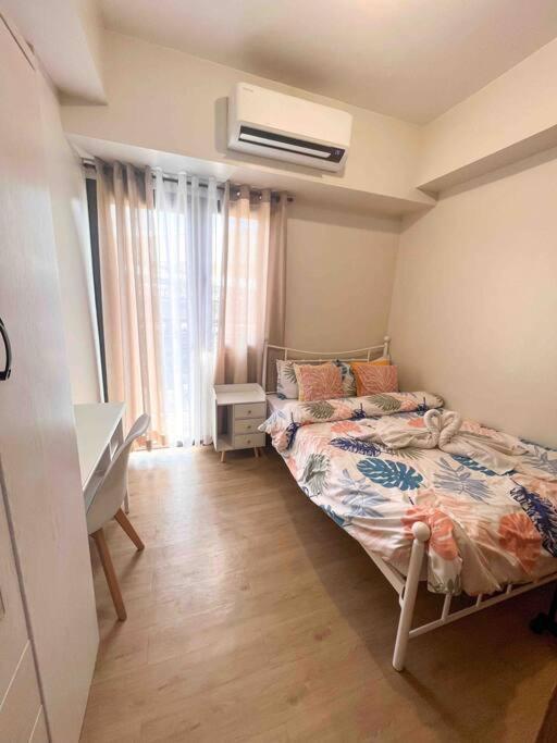 Apartment Fully Furnished 1-br Unit At Spring Residences