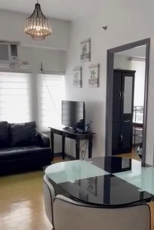 Apartment Cordova Place With City View