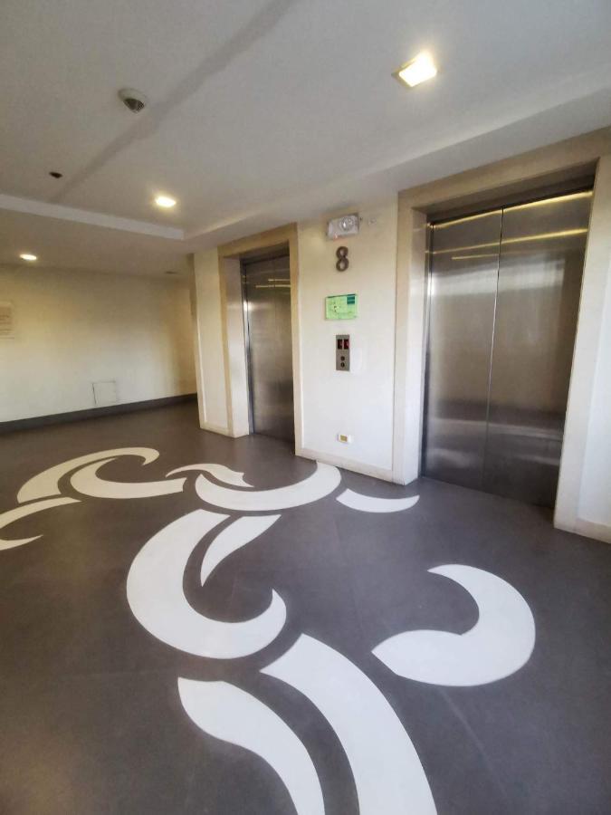 Cecillianplace150newport@pasay Apartment Manila