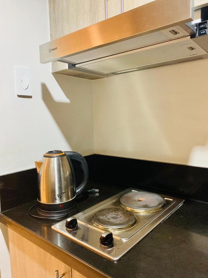Sea Residences - Jo Alano Moa Staycation Apartment *