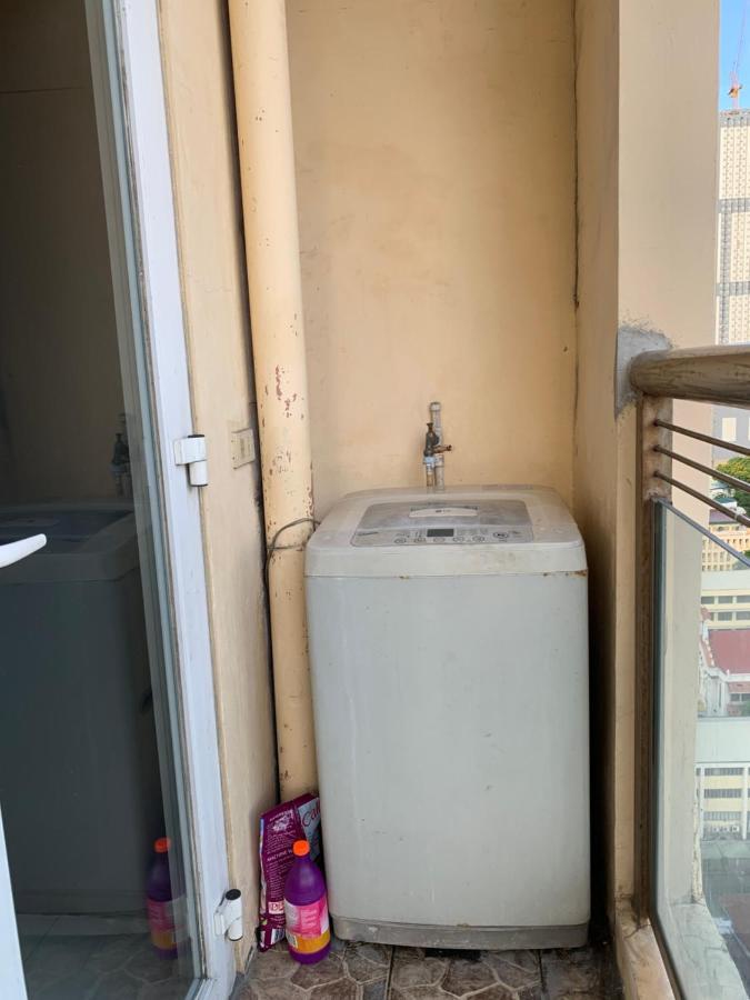 Apartment 1 Bedroom With Balcony, Fully Furnished Overlooking Bay At Birch Tower, Malate, Manila