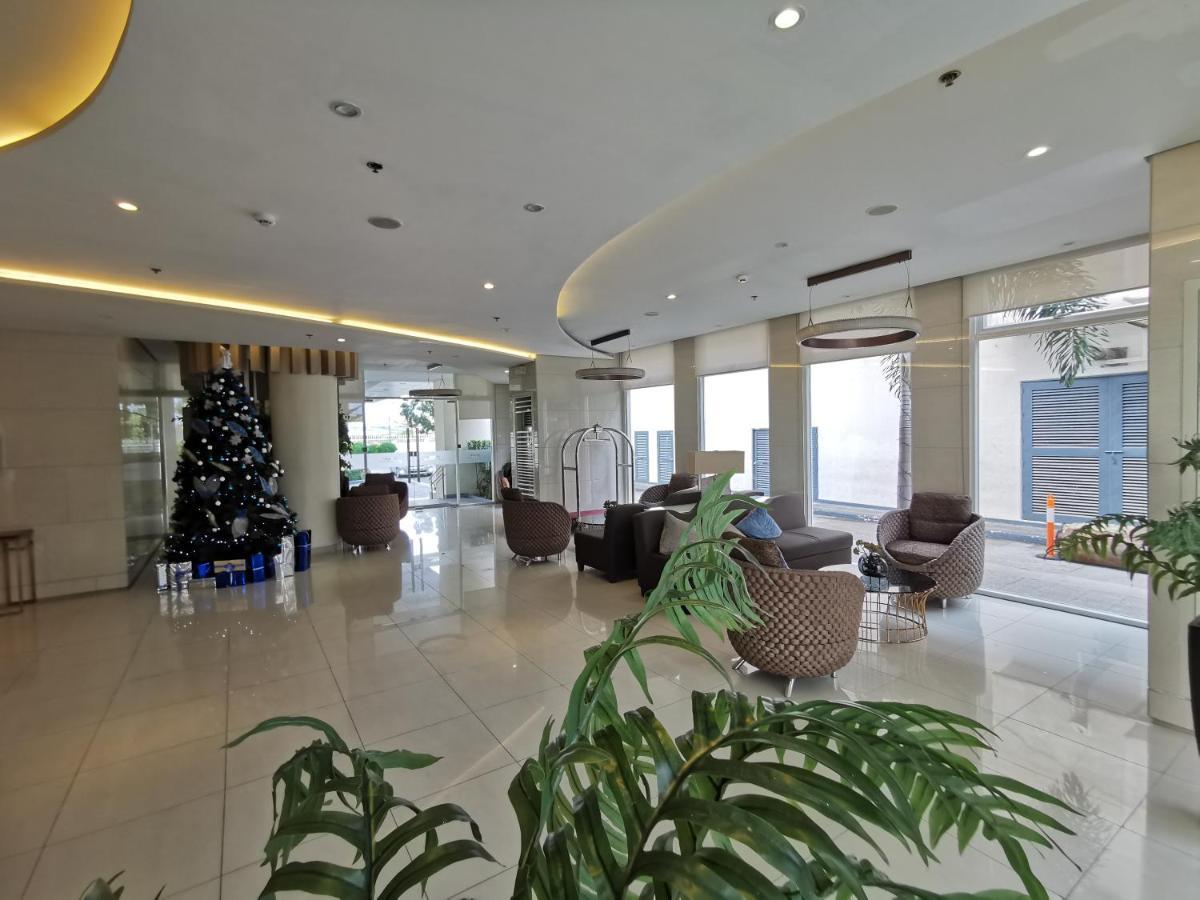 Ethan's Pad Nr. Bgc Apartment *