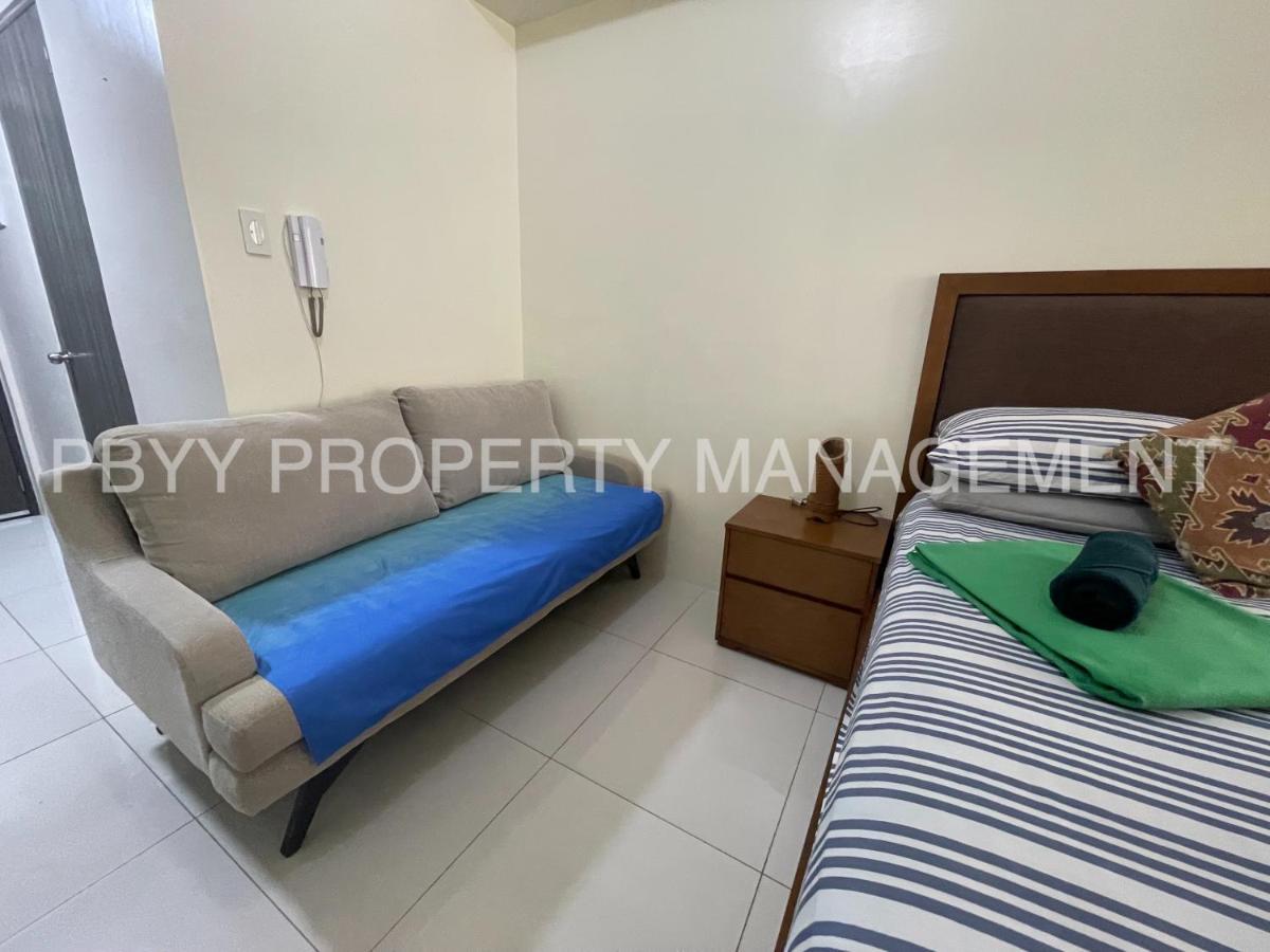 Residences Stays By Pbyy With Complimentary Breakfast For 2 * Manila