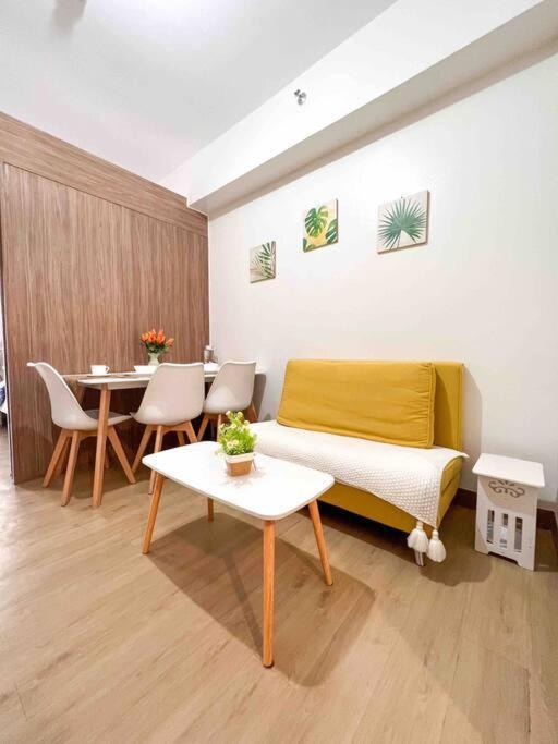 Fully Furnished 1-br Unit At Spring Residences Manila