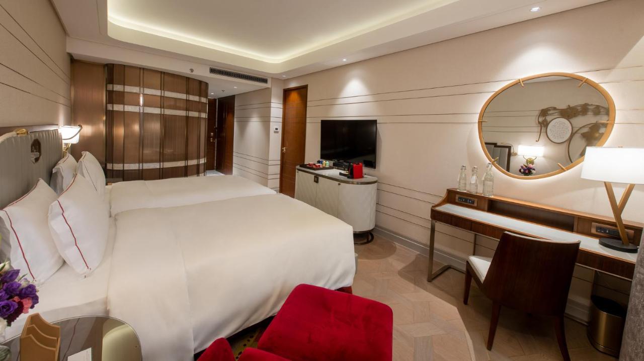 Admiral - Mgallery 5* Manila