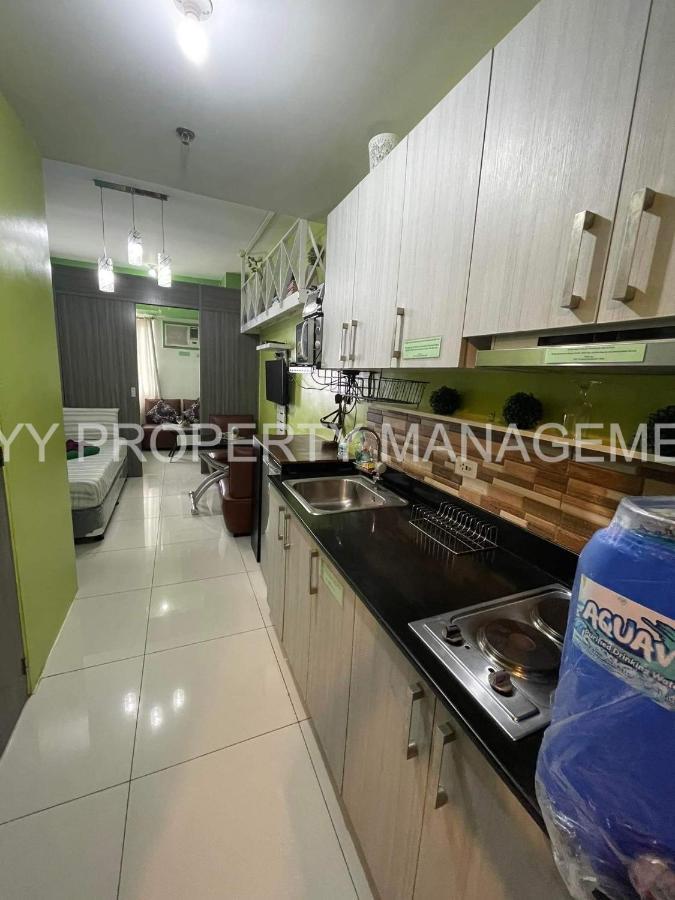 At Residences 1 Bedroom * Manila