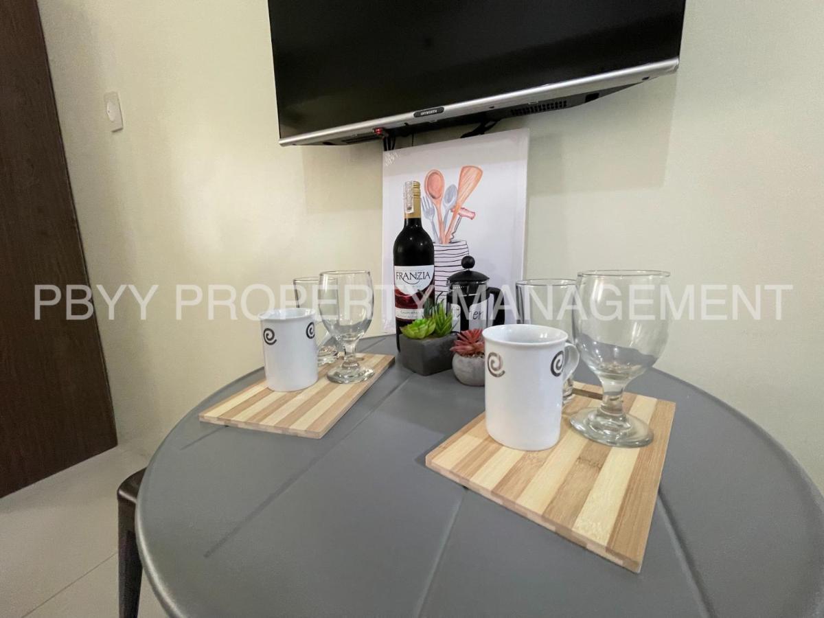 Residences Stays By Pbyy With Complimentary Breakfast For 2 *