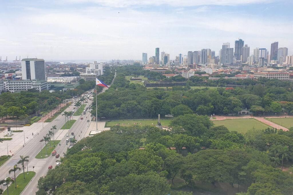 Eton Baypark Unit By Tripleview Apartment *