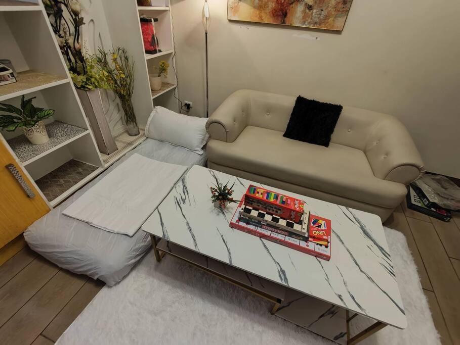 Apartamento A2j Luxury Studio Venice Near Venice Mall Manila