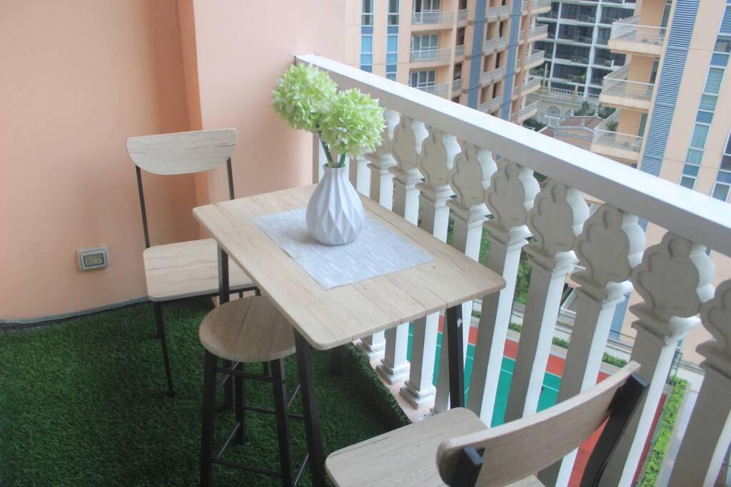 A2j Luxury Studio Venice Near Venice Mall