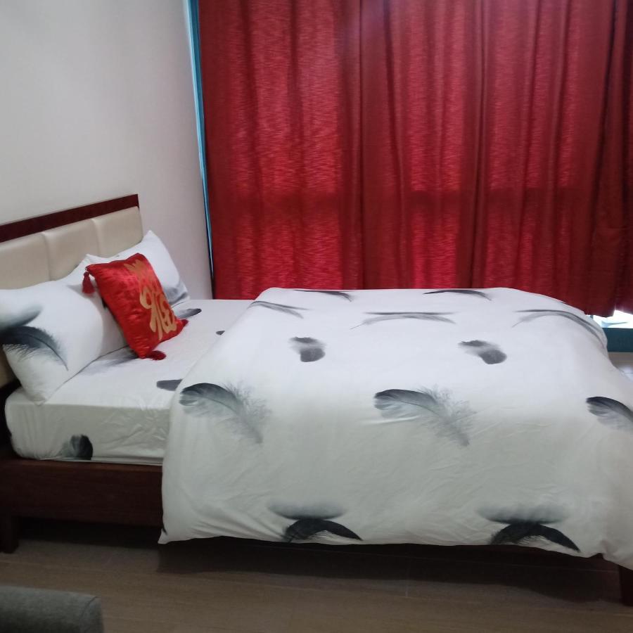 One Uptown Opposite Of Grandhyatt Taguig Manila