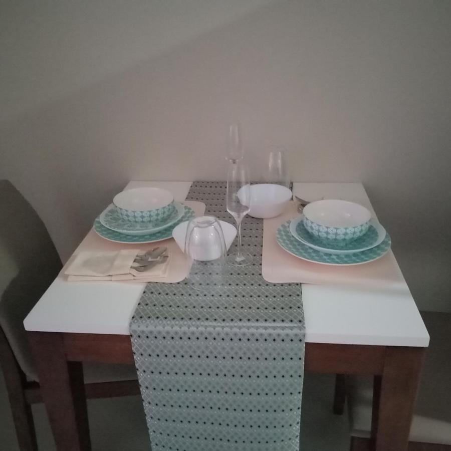 Apartment One Uptown Opposite Of Grandhyatt Taguig *