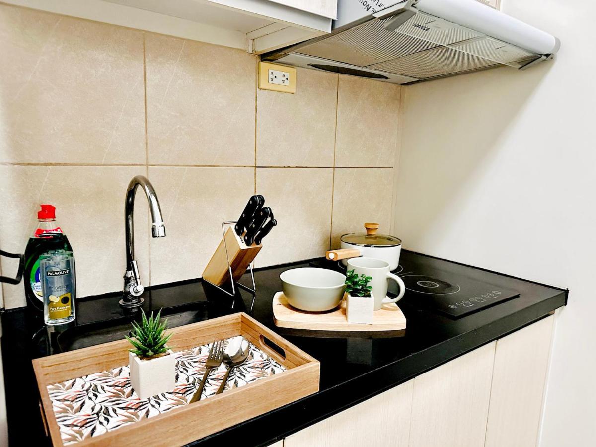 Comfy In Malate For 4 - Admiral Baysuites *