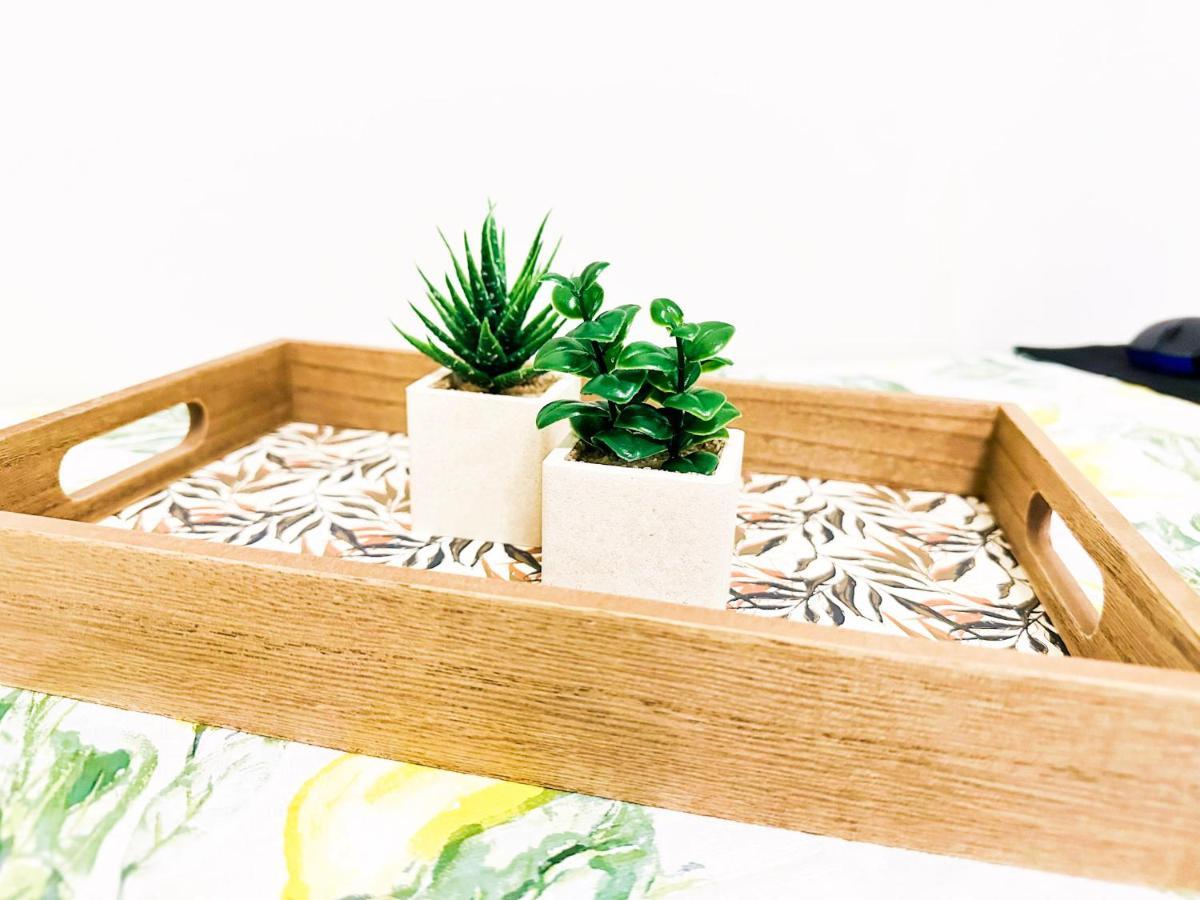Comfy In Malate For 4 - Admiral Baysuites Apartment