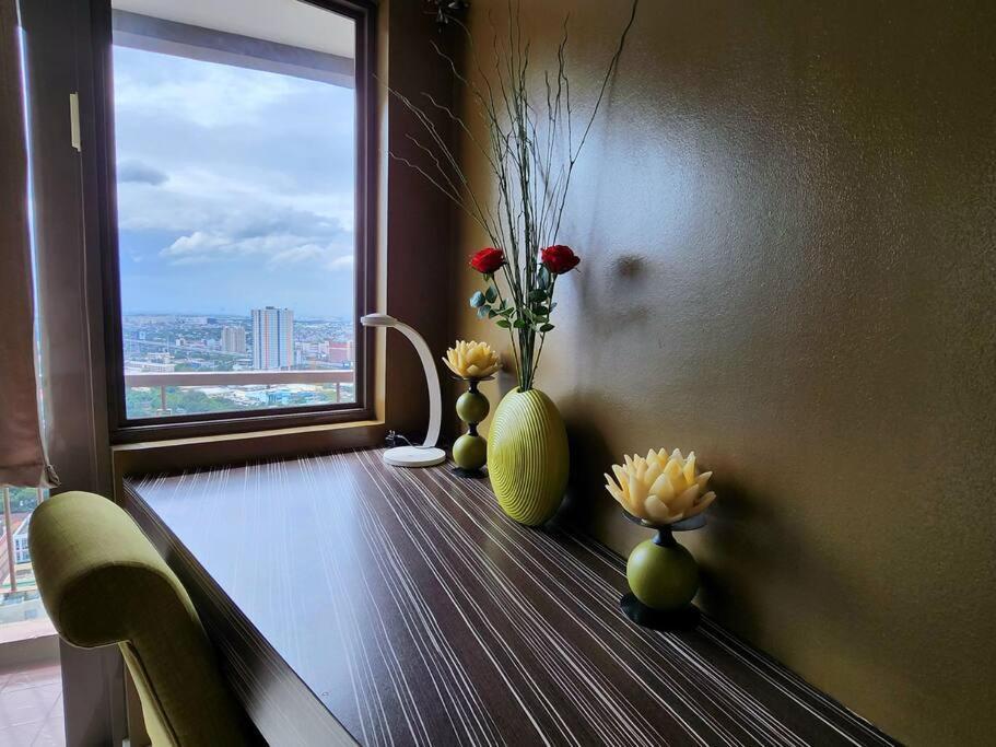 Apartment Executive W/ Balcony Near Greenbelt 100mbps *