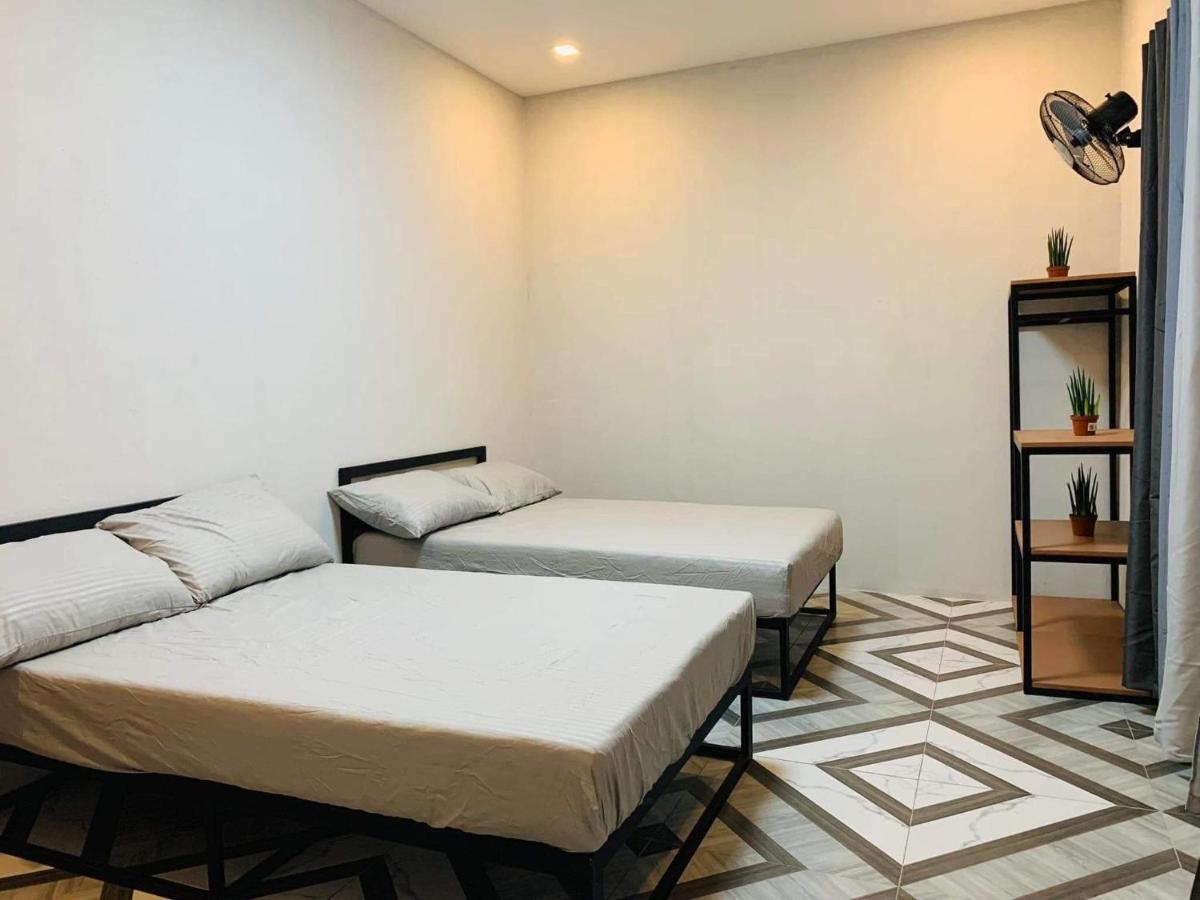 Onsen By Boynita Homestay Manila