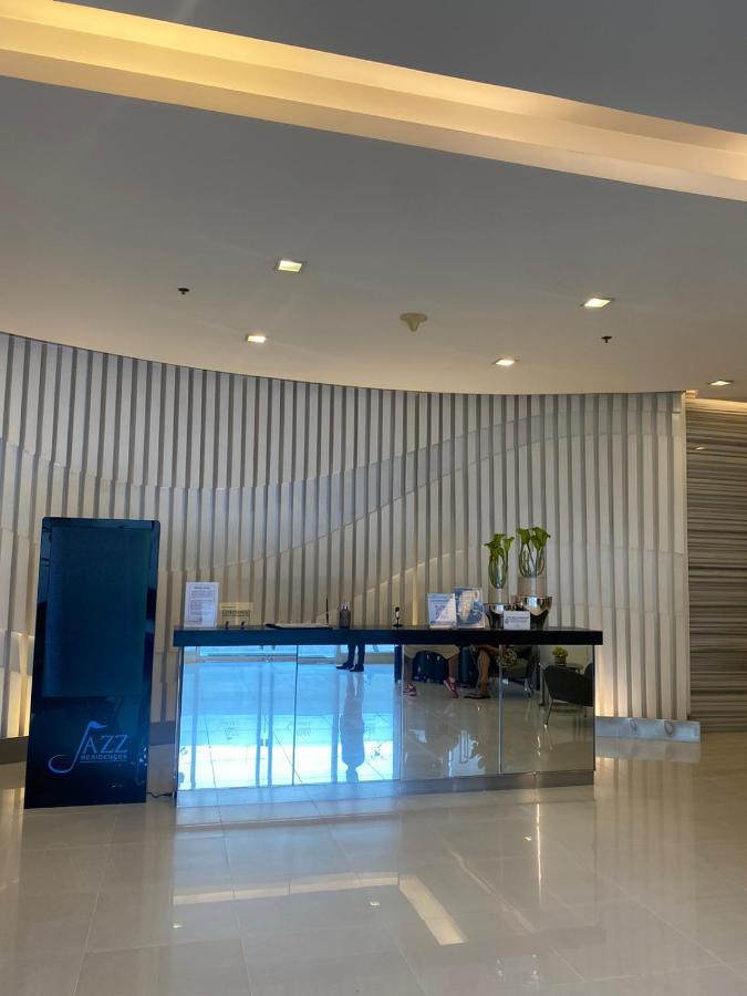 Apartment Exclusive Furnished 1 Bedroom In Bel-air Makati