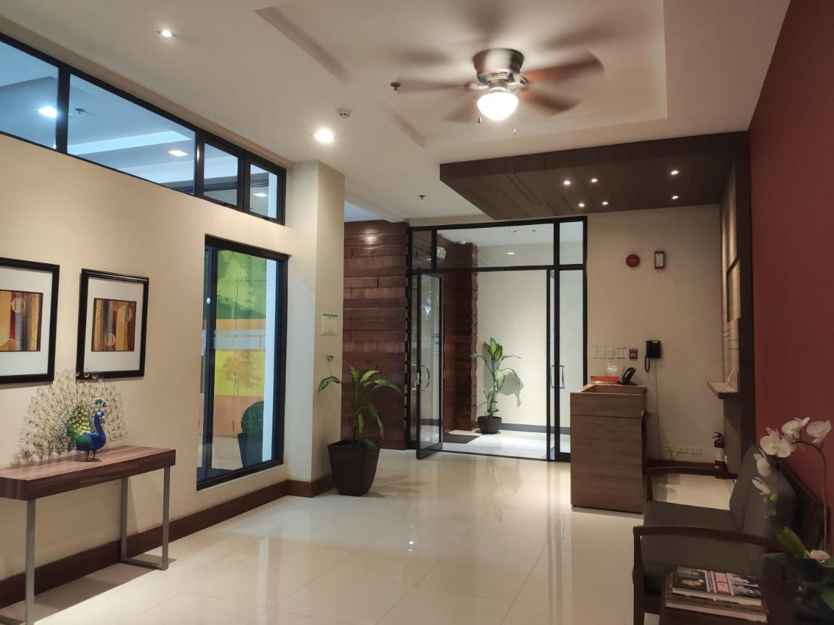 Spacious Modern 2 Bed 2 Bath By Wsi Residences Apartamento Manila